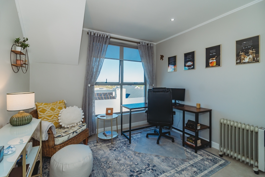 4 Bedroom Property for Sale in Kingswood Golf Estate Western Cape